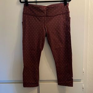 Special Edition: Lululemon Pace Rival Crop - Night Fall Bordeaux Drama Gold